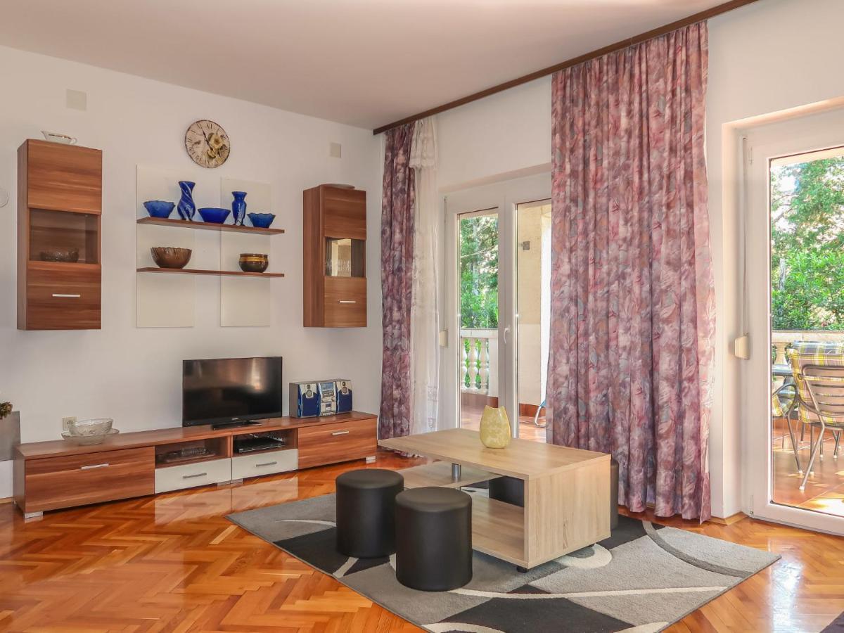 Apartment Mila - Jad131 By Interhome Jadranovo Kültér fotó